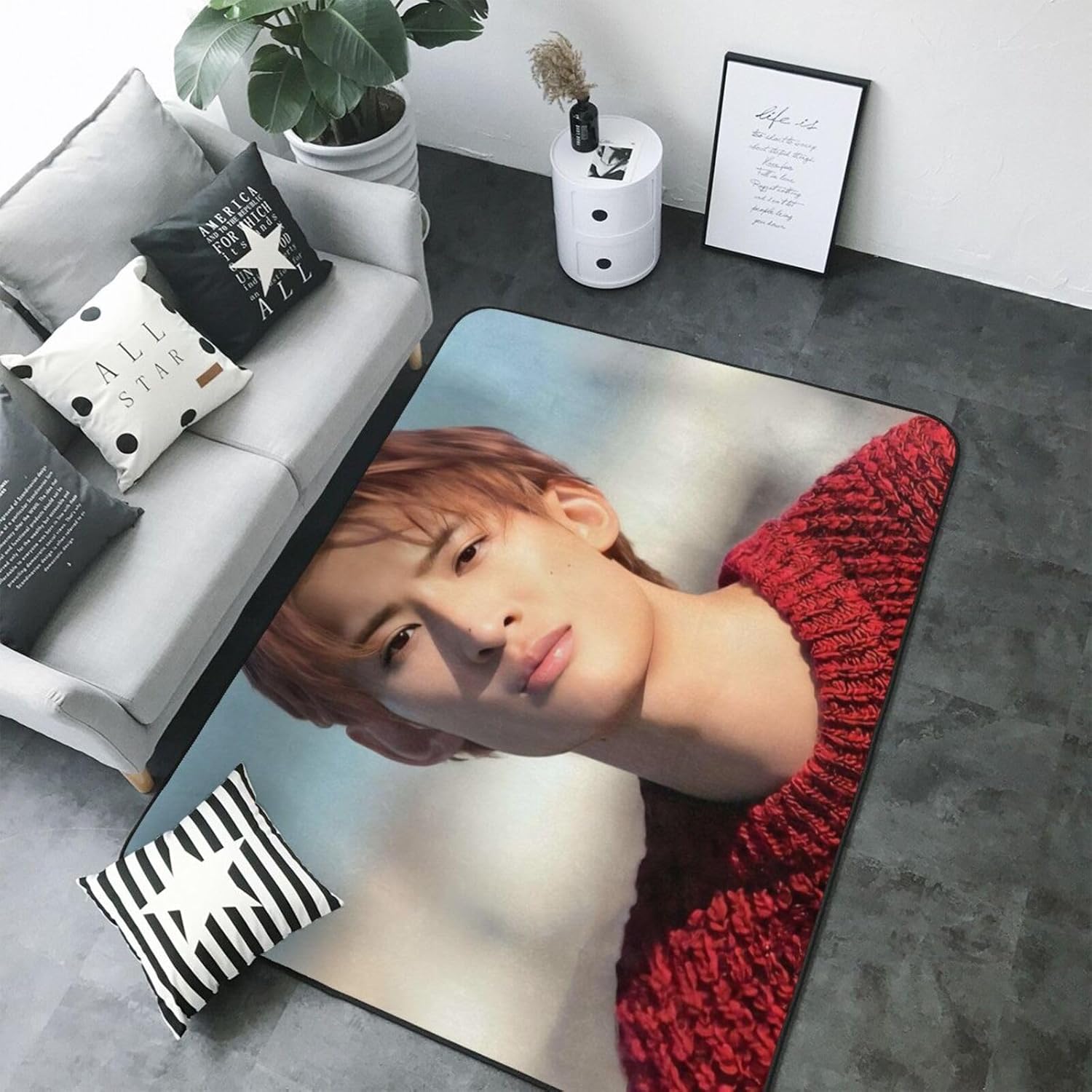 写真 黒宮れい2 フランネルカーペット 絨毯 カーペット ト 玄関